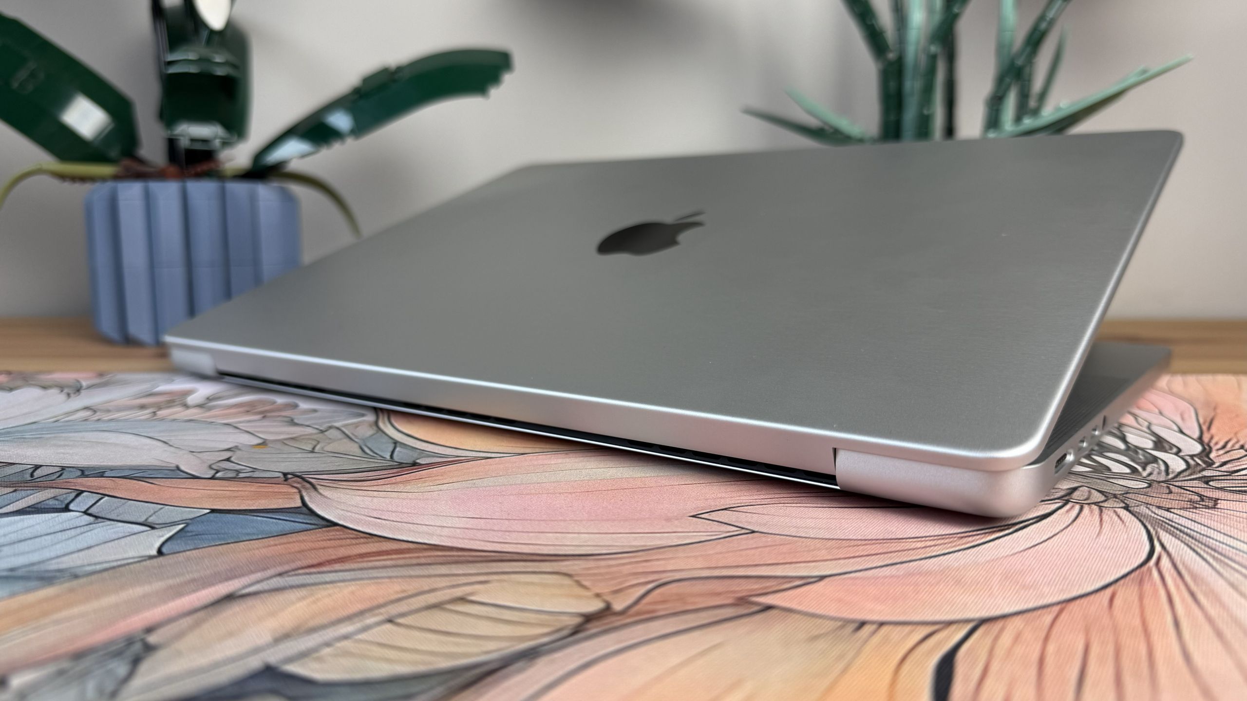 Apple MacBook Pro (M5)