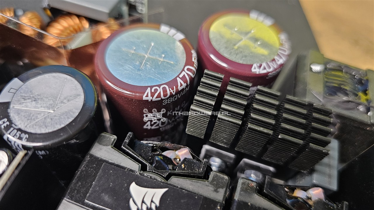 Corsair HX1200i Shift (2025)