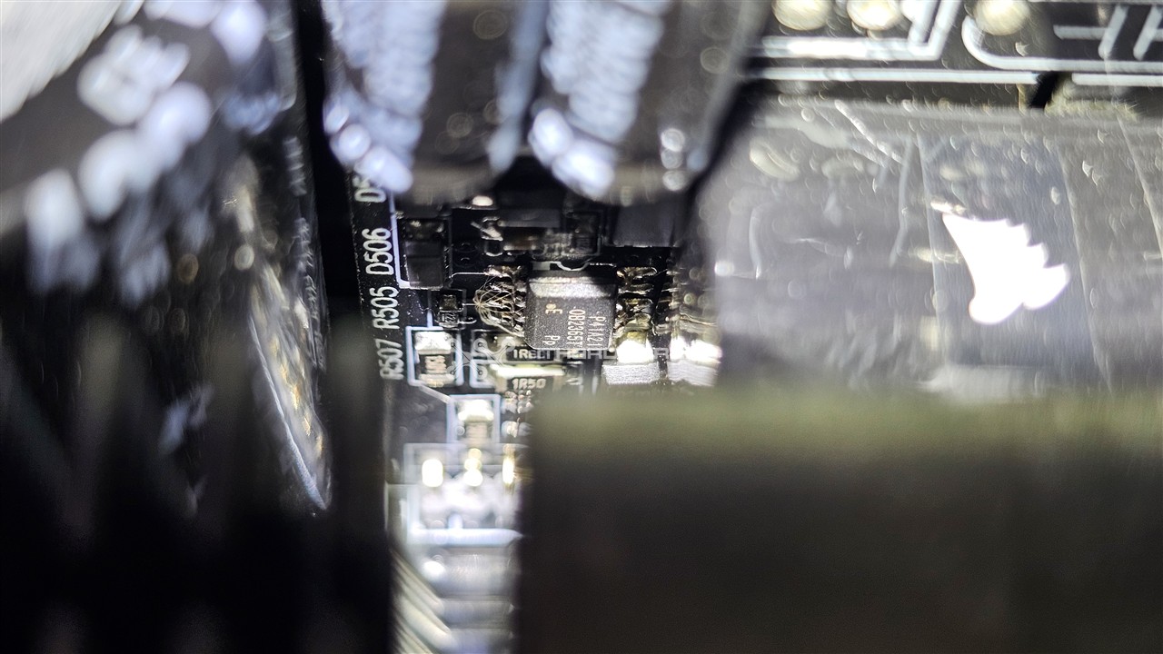 Corsair HX1200i Shift (2025)