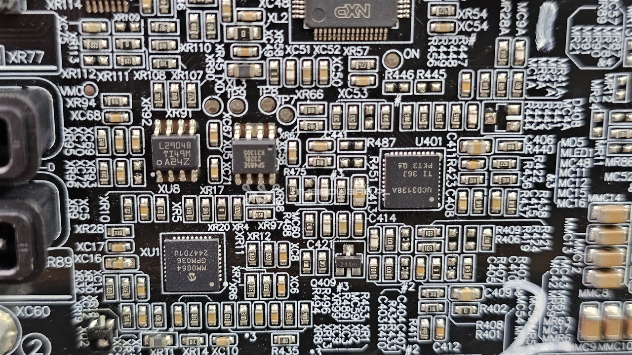 Corsair HX1200i Shift (2025)