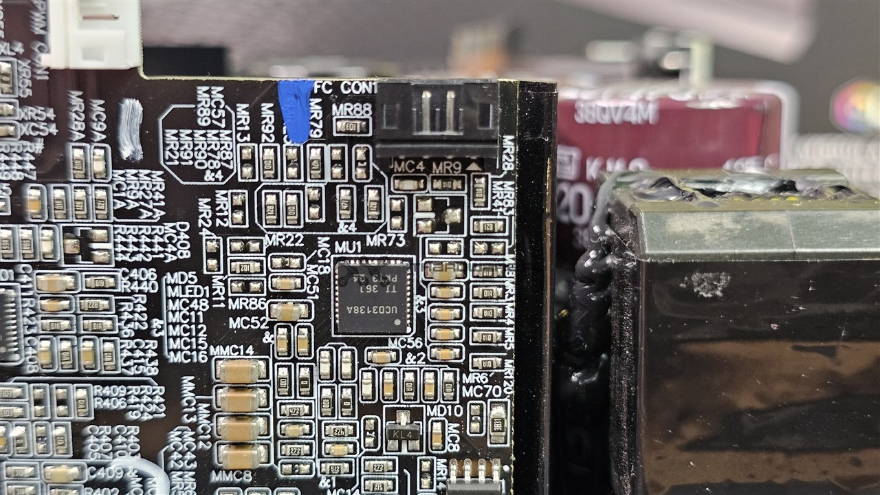 Corsair HX1200i Shift (2025)