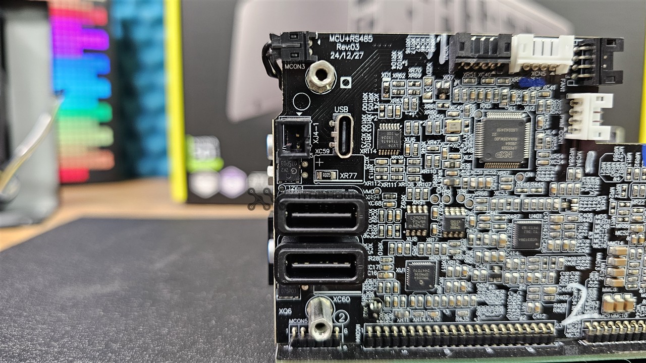 Corsair HX1200i Shift (2025)