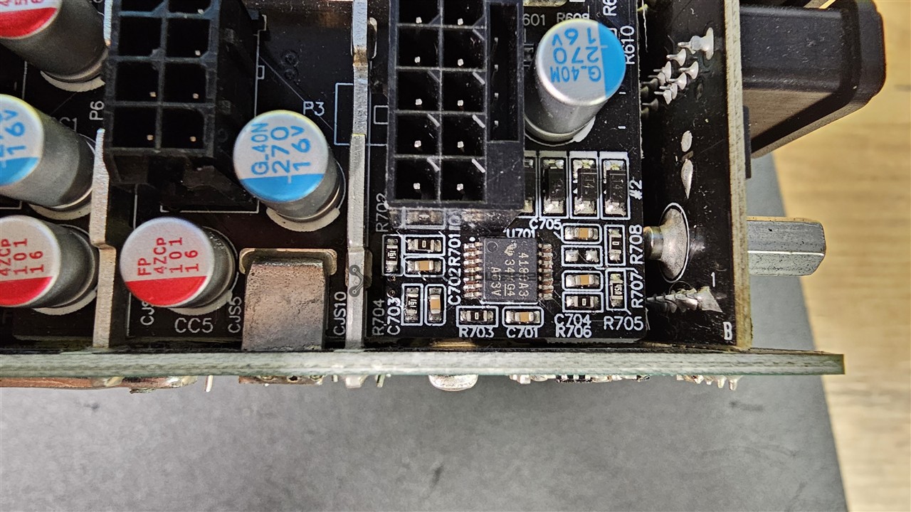 Corsair HX1200i Shift (2025)