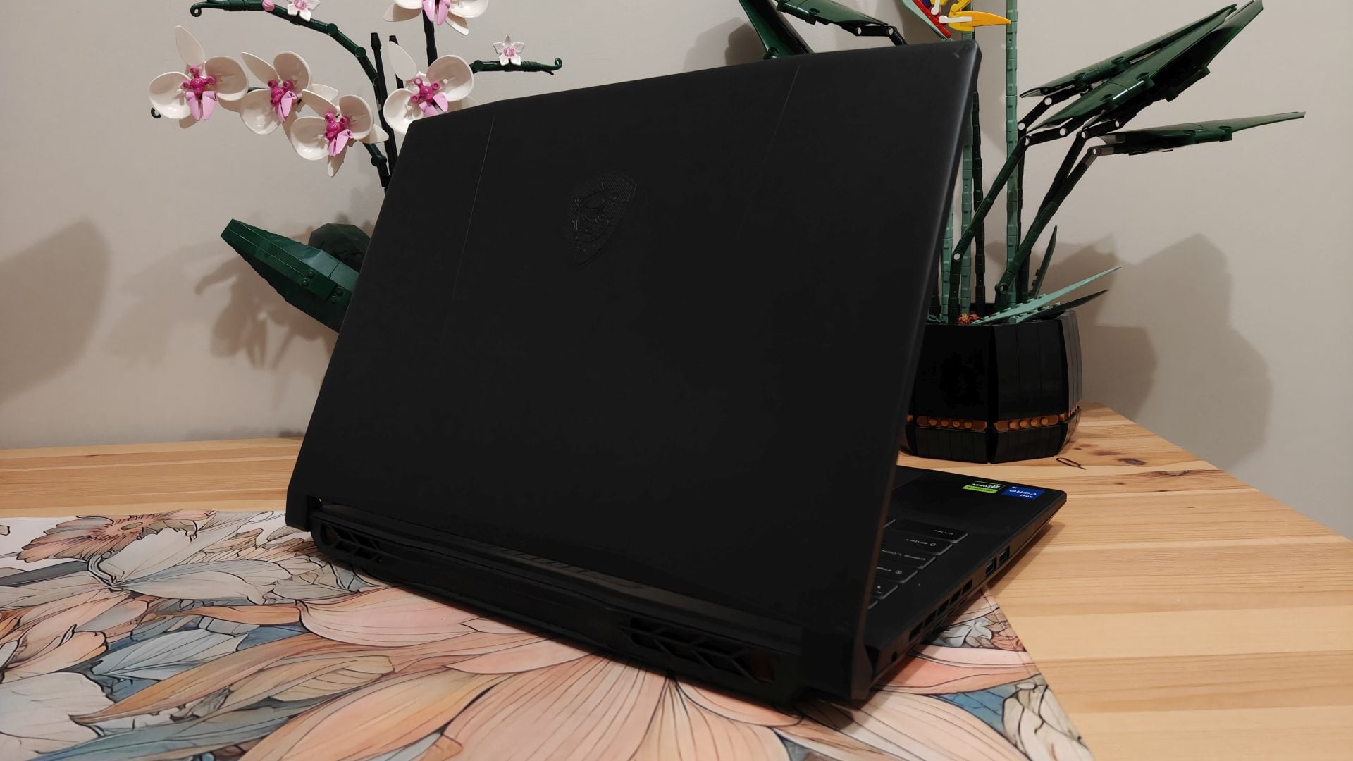 MSI Katana 15 HX B14WFK-494XPL