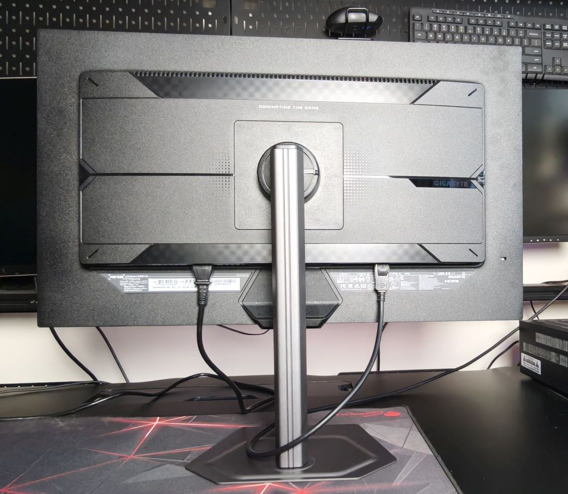 Gigabyte M27Q2 QD Gaming Monitor