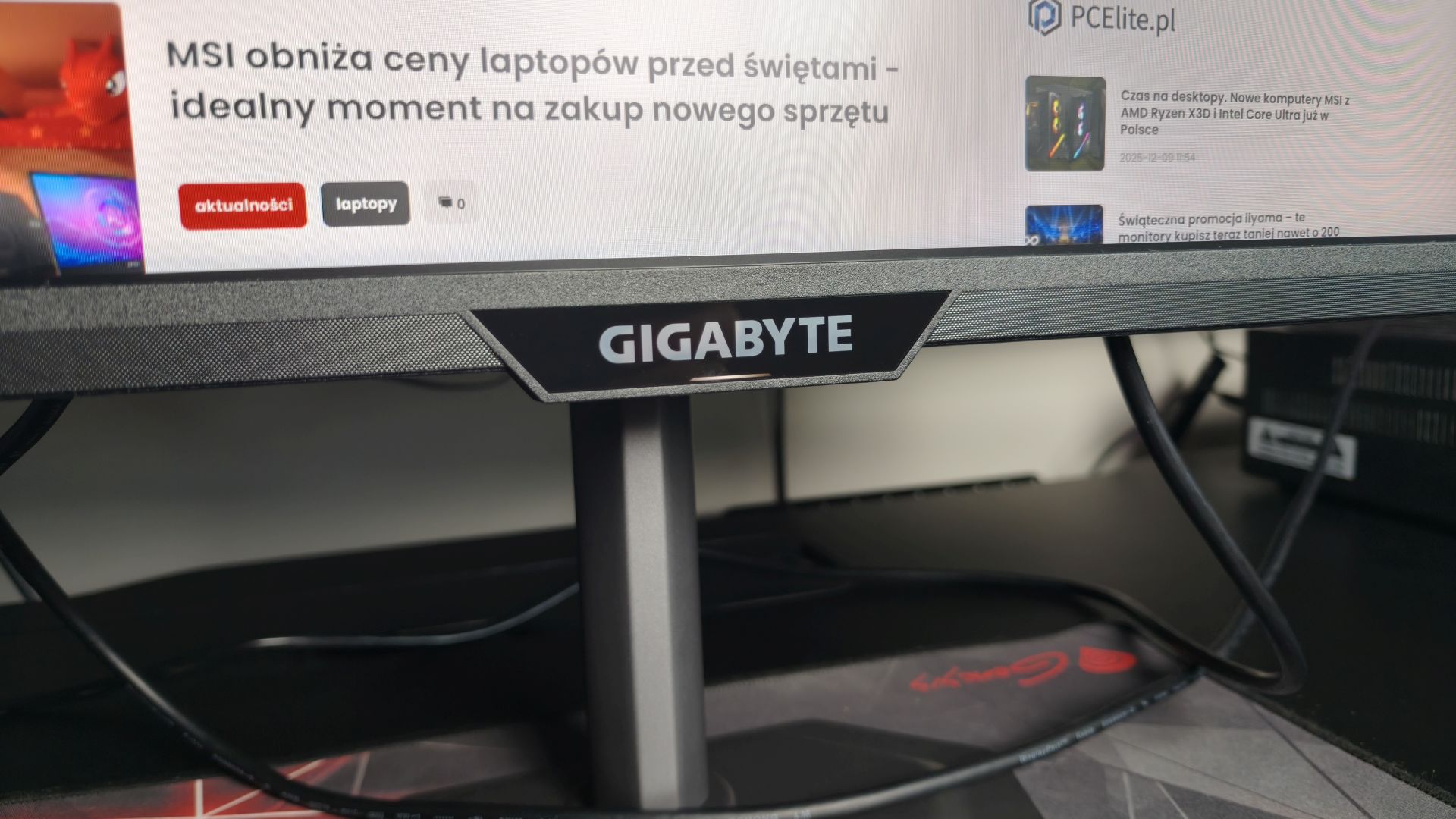Gigabyte M27Q2 QD Gaming Monitor