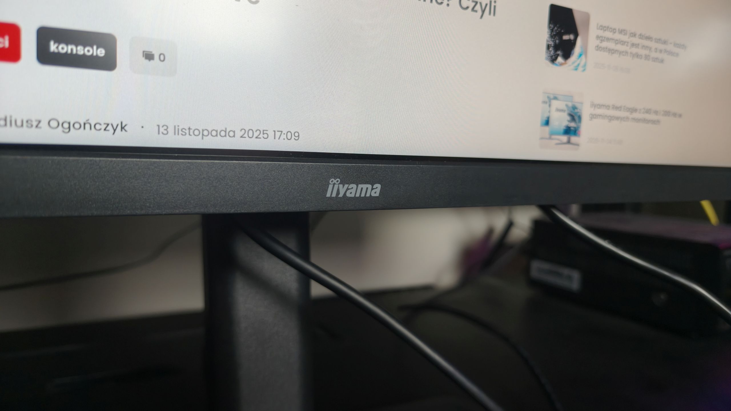 iiyama G-Master GB3261UHSCP-B1 Red