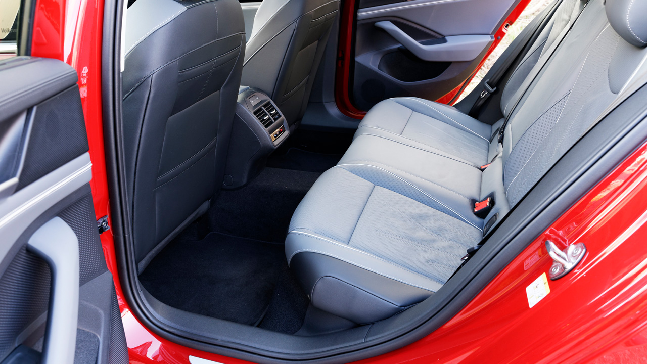 Volkswagen Passat - przestronność wnętrza