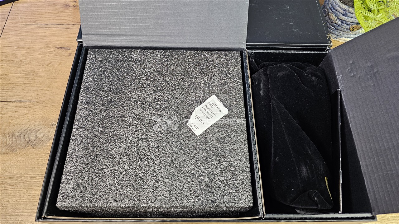 Modecom Volcano HEX 850 W Platinum