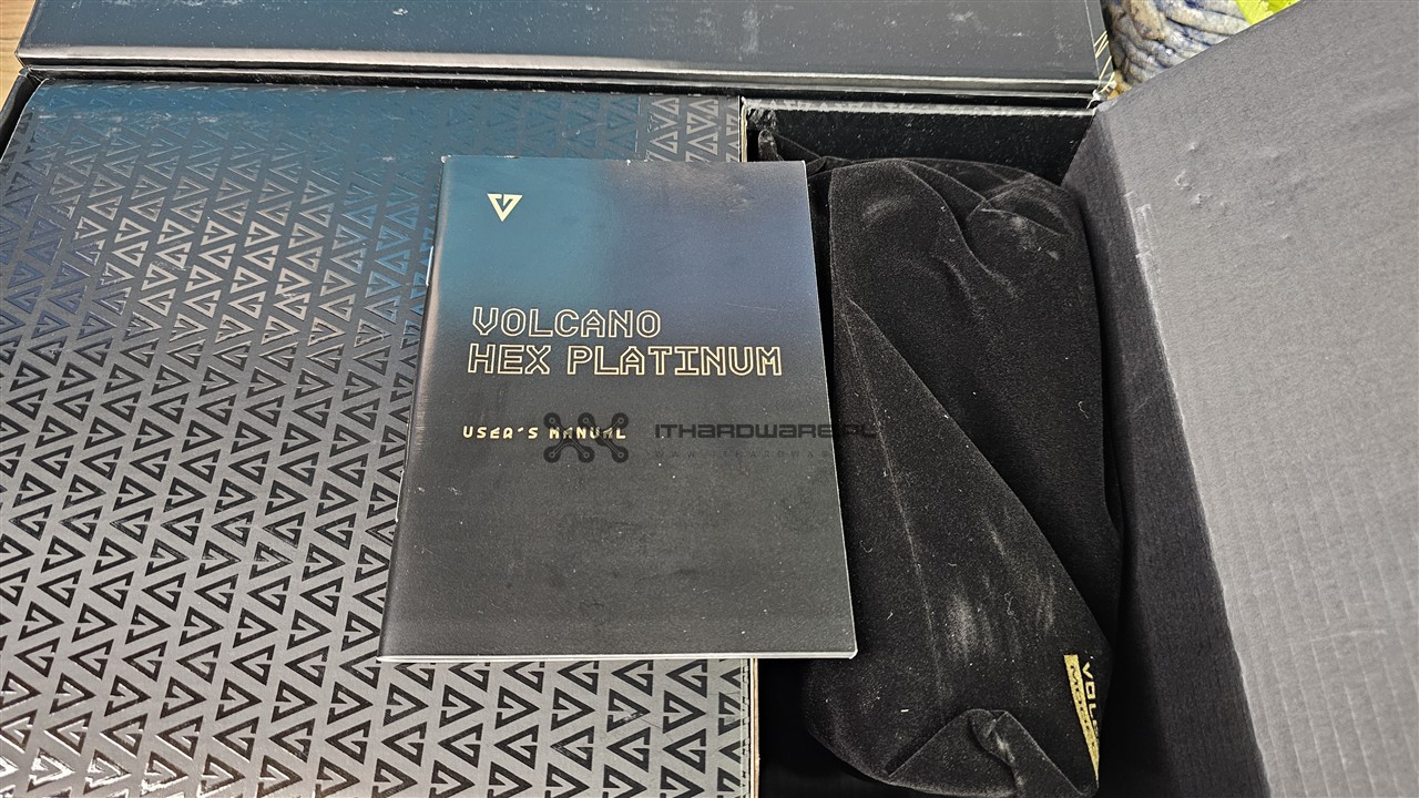 Modecom Volcano HEX 850 W Platinum