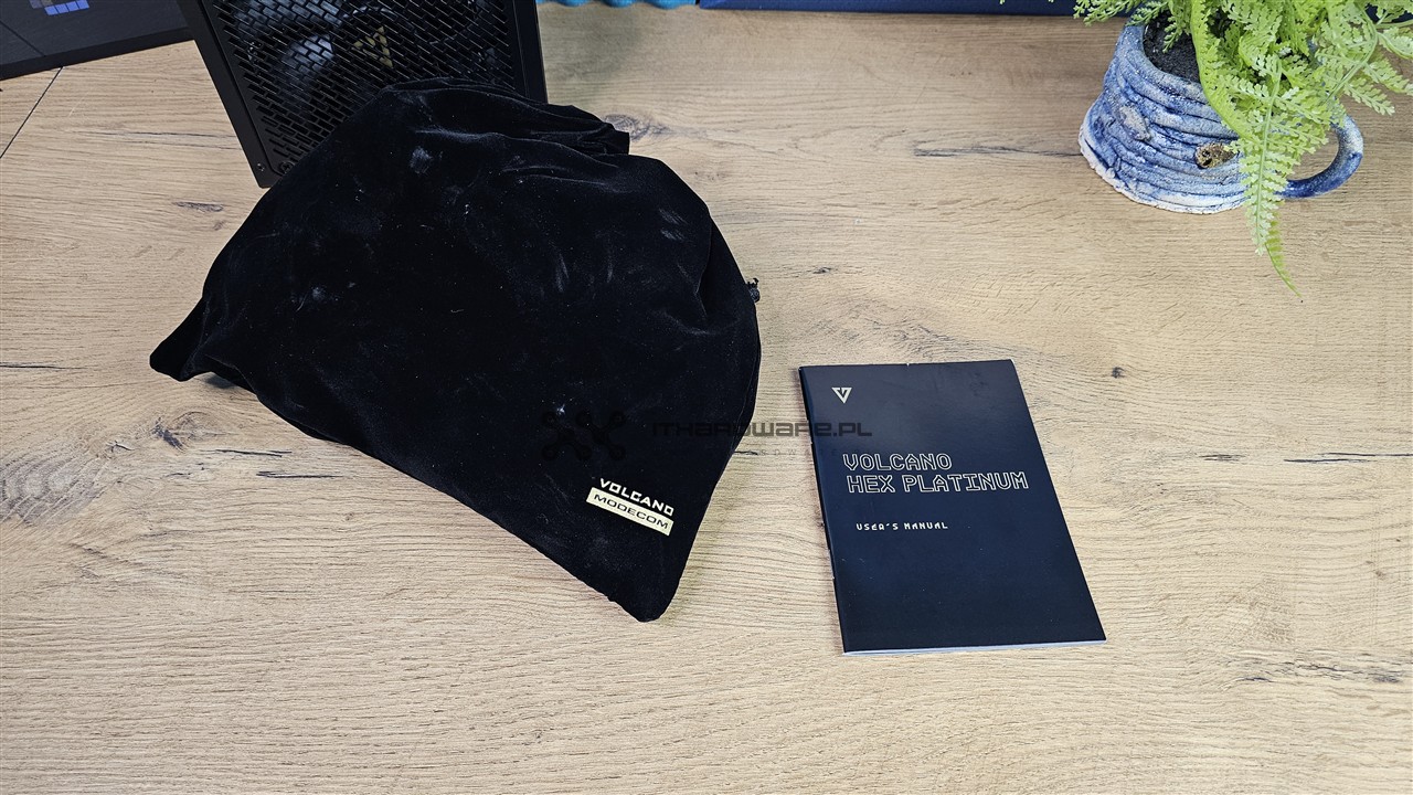 Modecom Volcano HEX 850 W Platinum