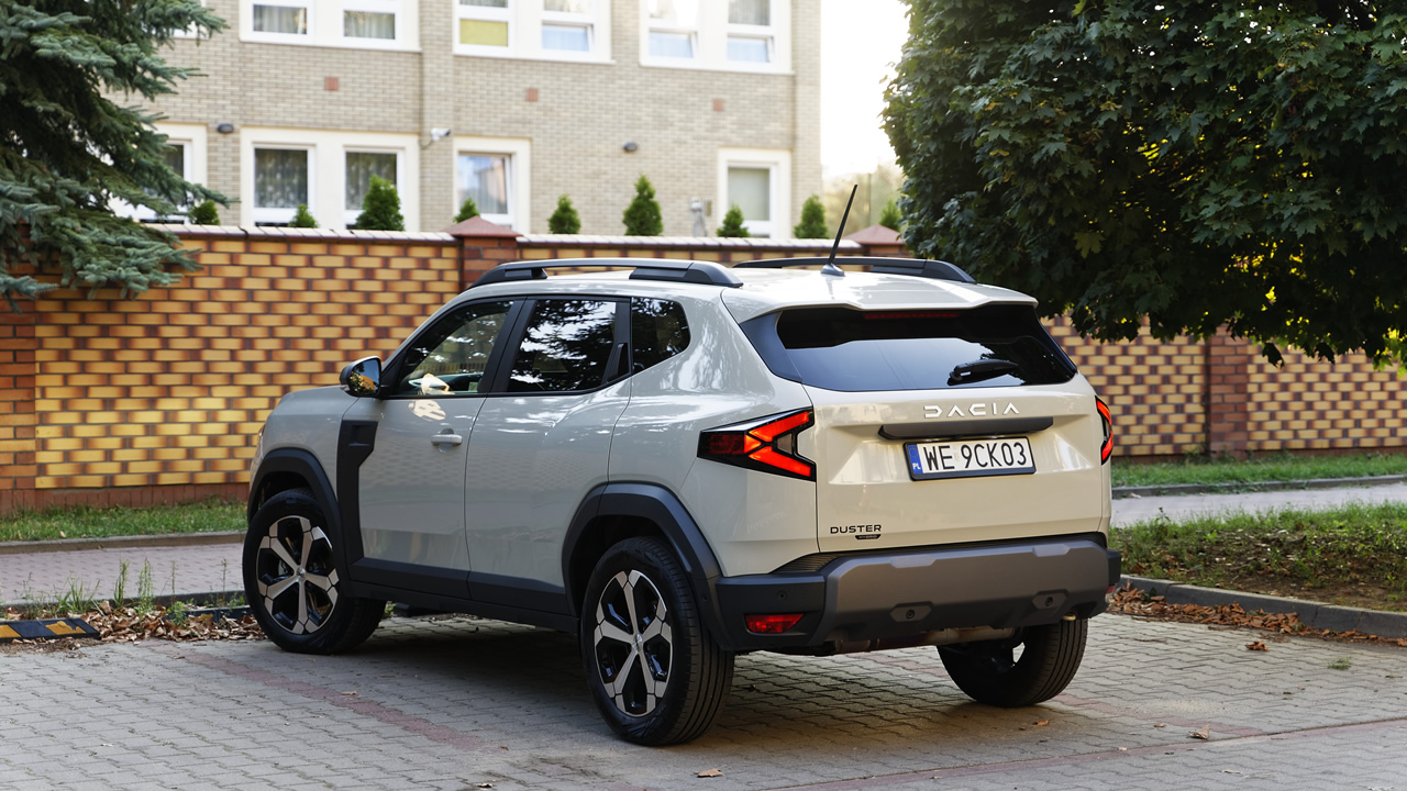 Dacia Duster Hybrid 140