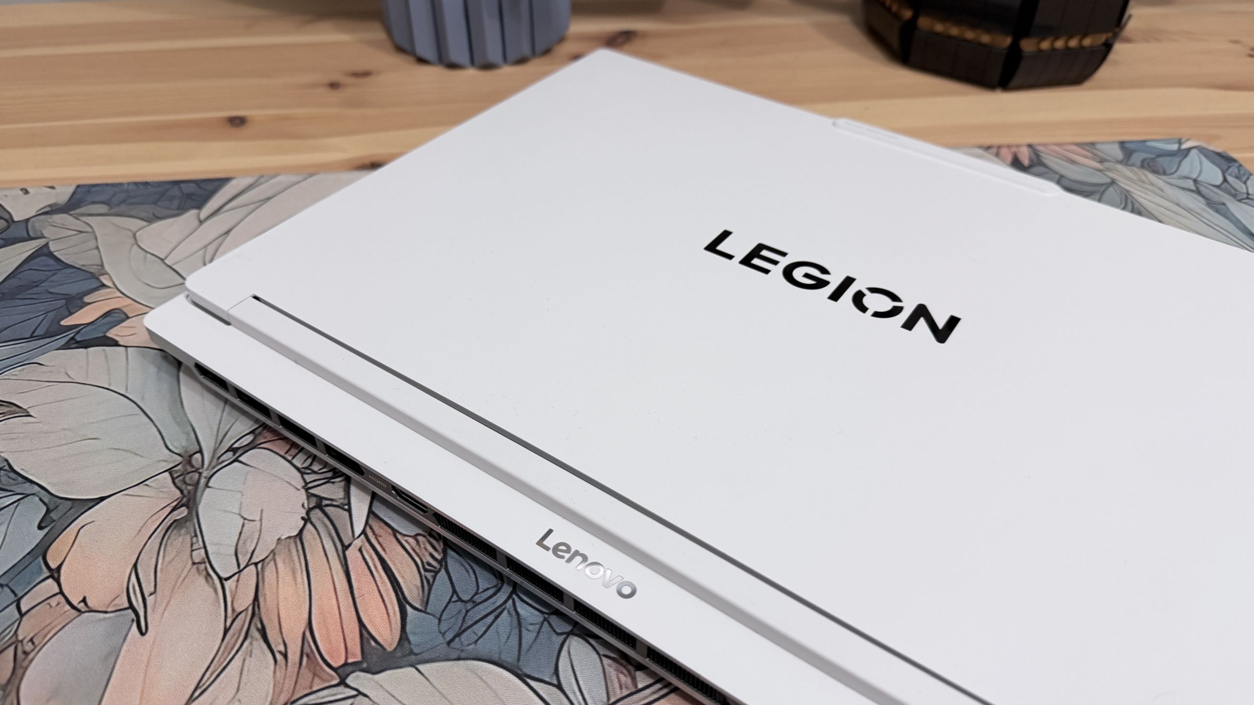 Lenovo Legion 7 16IAX10