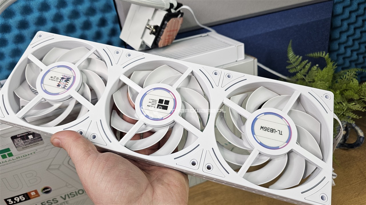 Thermalright Peerless Vision 360 ARGB