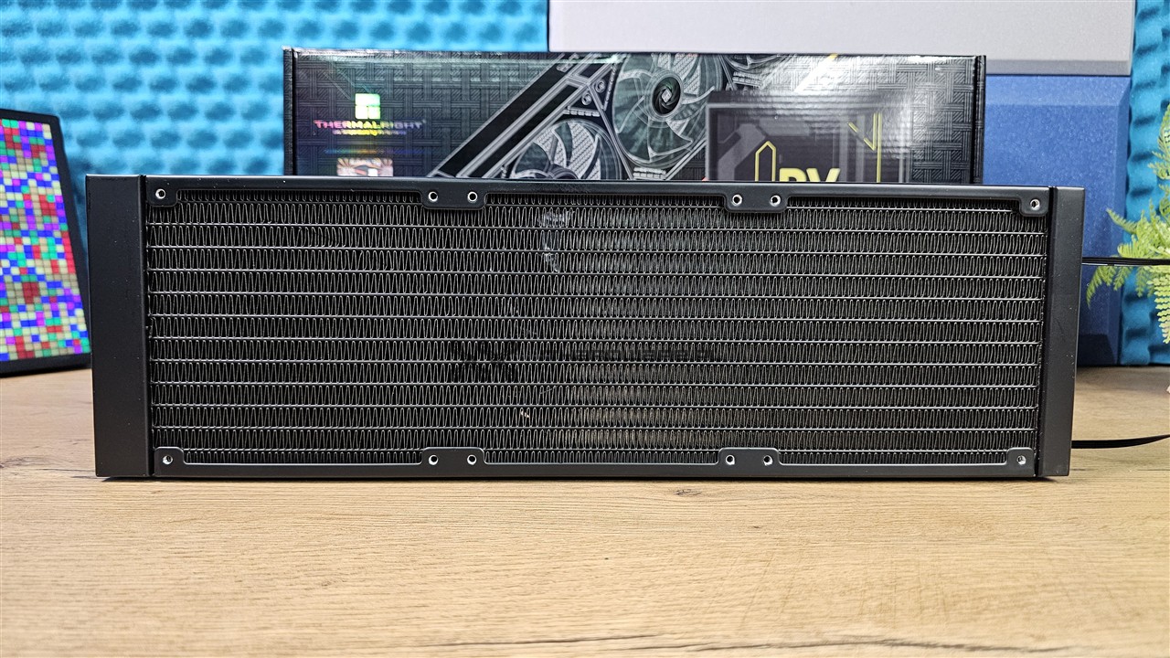 Thermalright Peerless Vision 360 ARGB