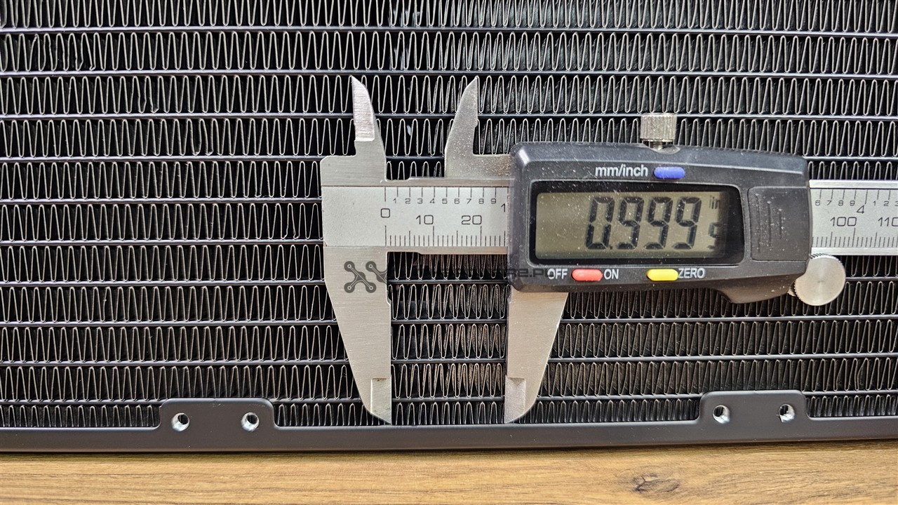 Thermalright Peerless Vision 360 ARGB