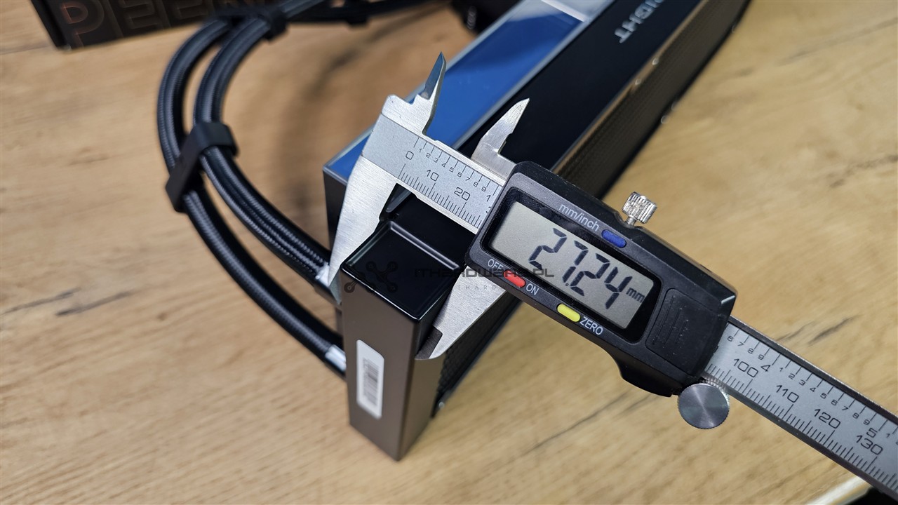 Thermalright Peerless Vision 360 ARGB