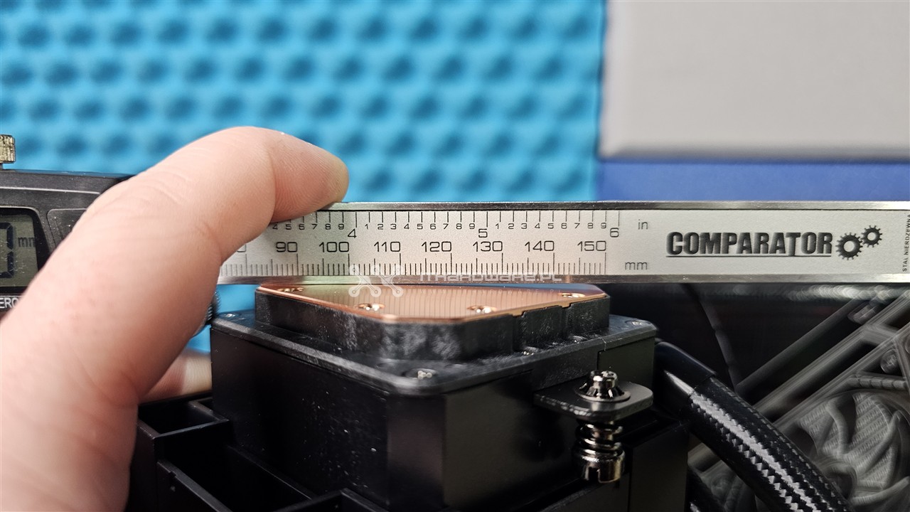 Thermalright Peerless Vision 360 ARGB