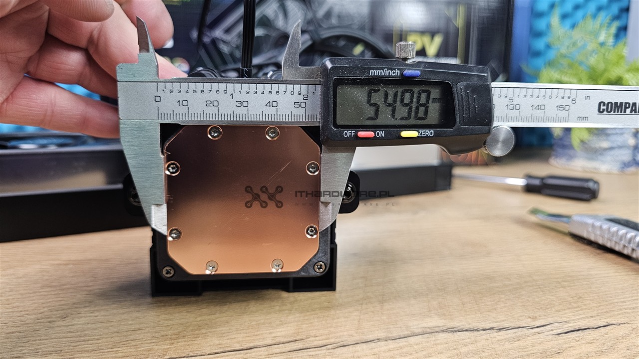 Thermalright Peerless Vision 360 ARGB