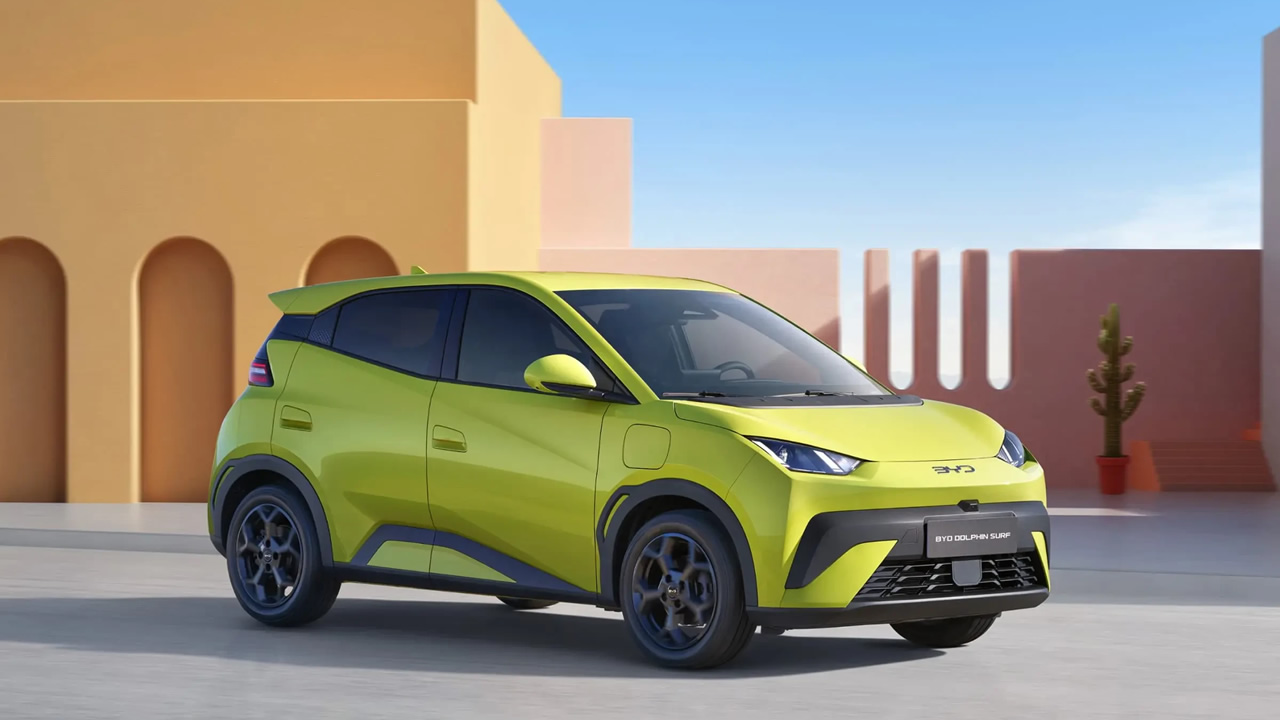 BYD Dolphin Surf