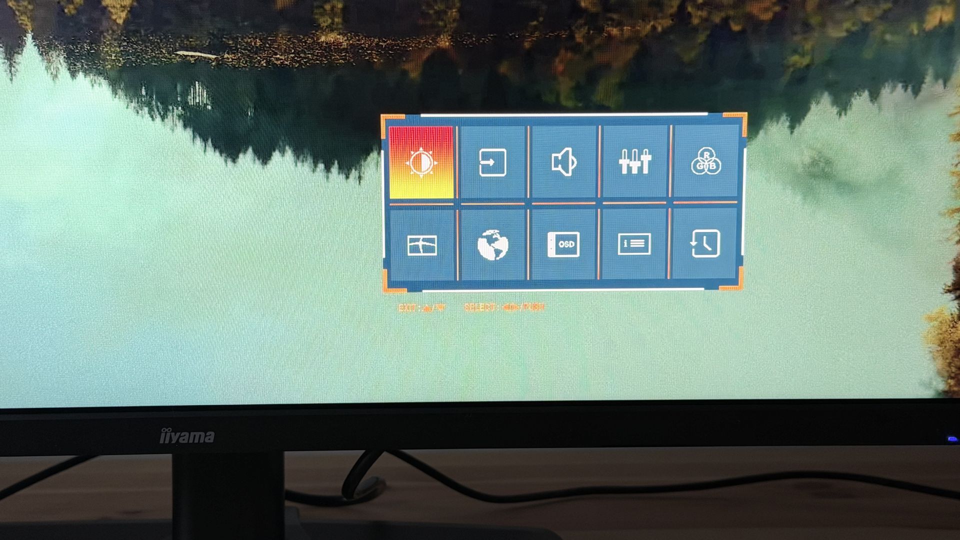 Test iiyama G-Master GB3295QSU-B1 Gold Phoenix test.