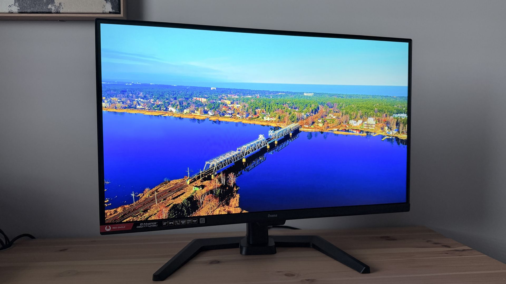 G-Master GB2771UHSU-B1 Red Eagle