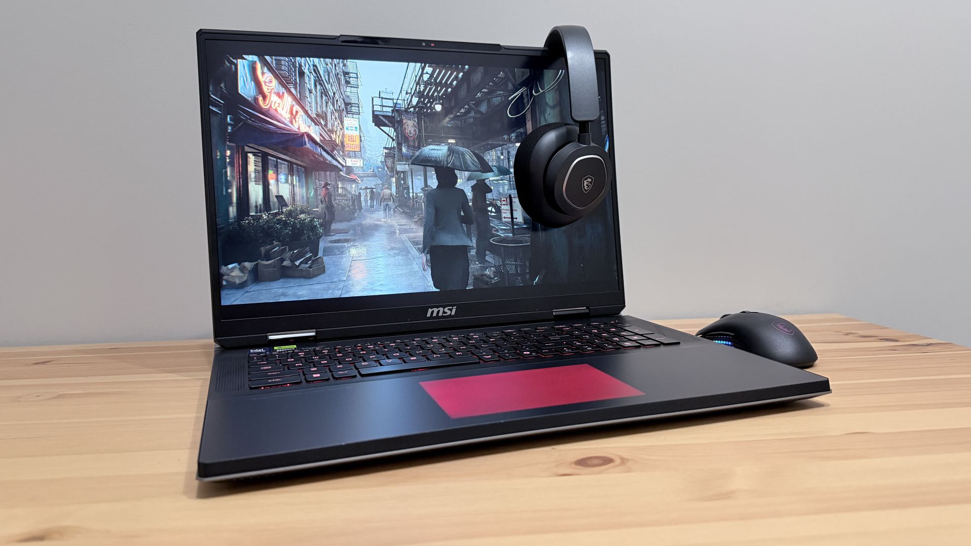 MSI Titan 18 HX AI A2XW 