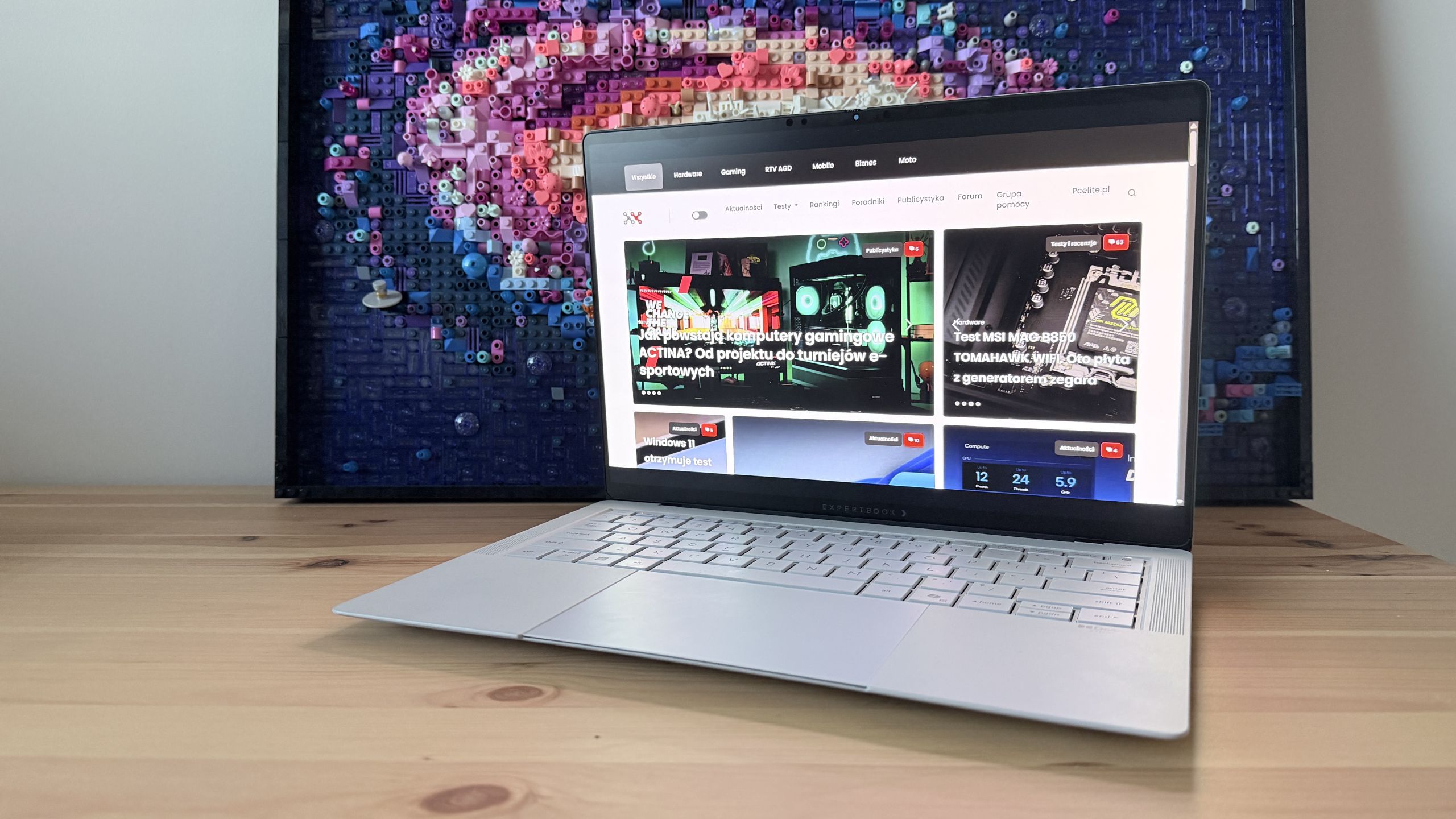 ASUS ExpertBook Ultra