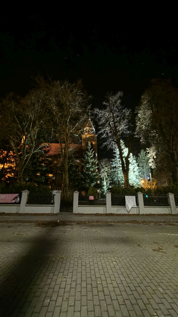 Samsung Galaxy S26 Ultra - obiektyw ultraszerokokątny, główny, 2x zoom, 3x zoom, 5x zoom, 10x zoom nocą