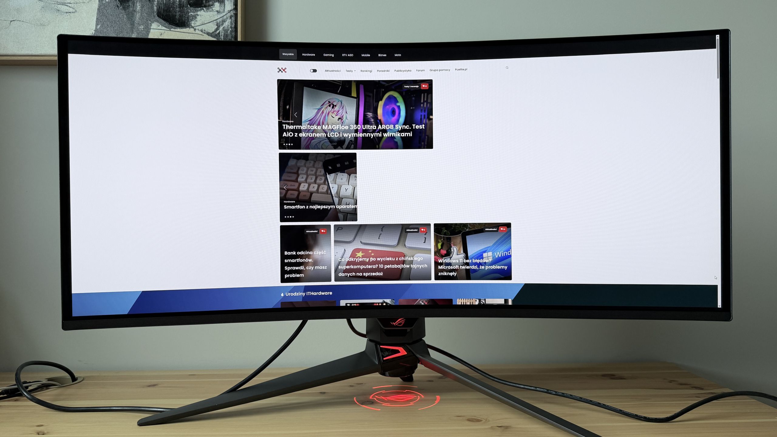 ASUS ROG Swift OLED PG34WCDN