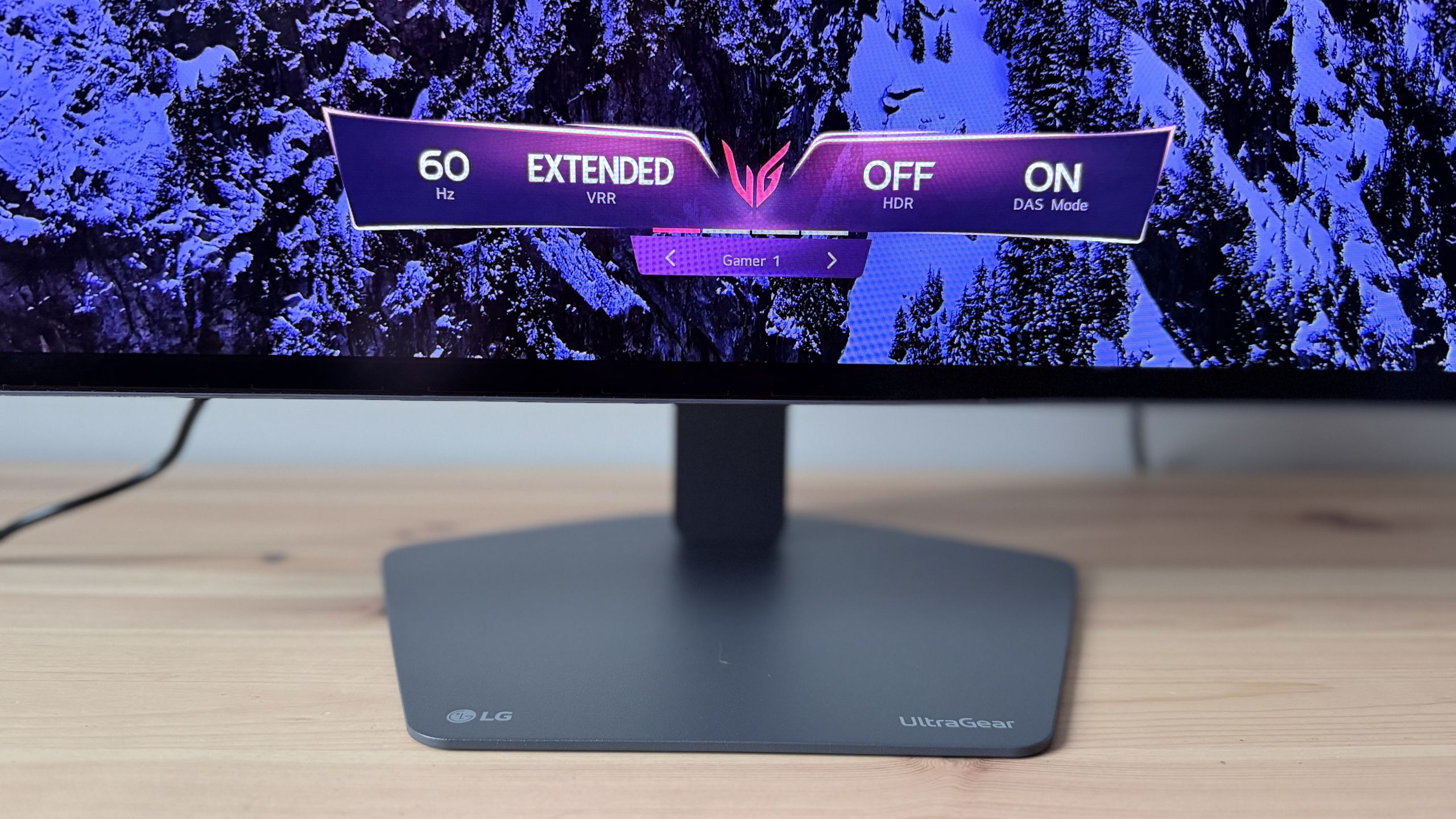 LG UltraGear 27GX790B-B