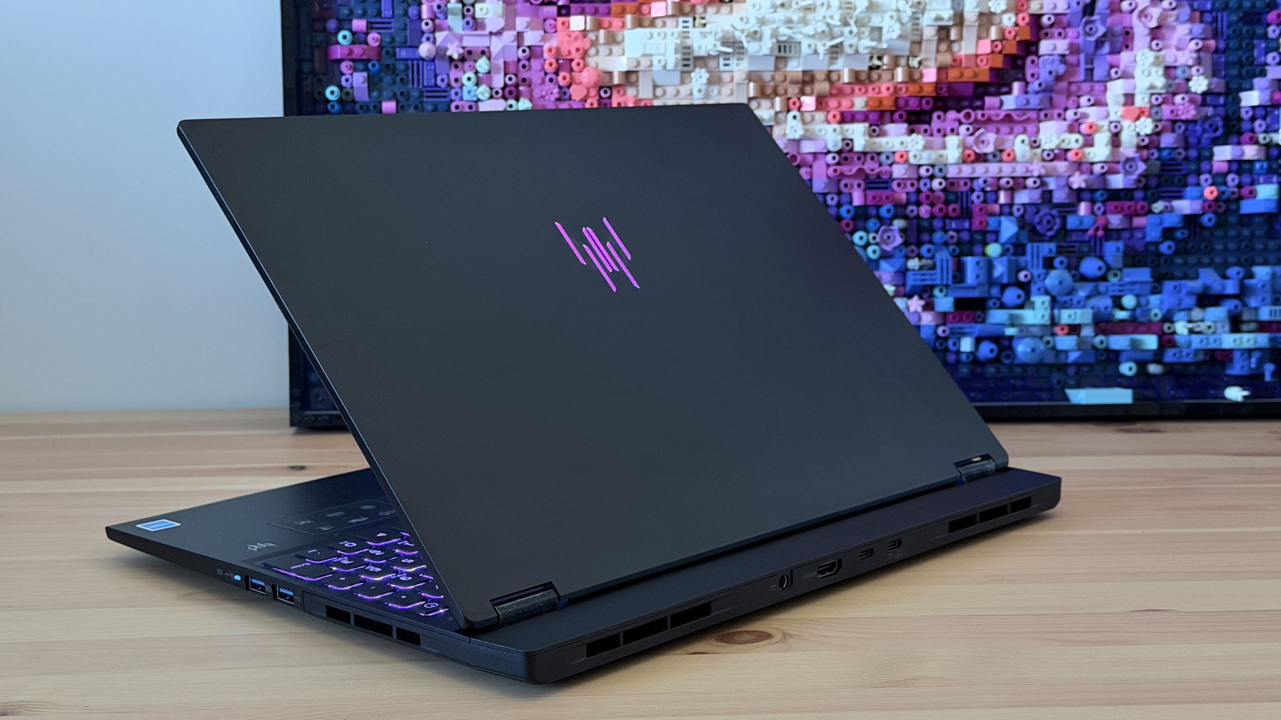 Acer Predator Helios Neo 16S AI