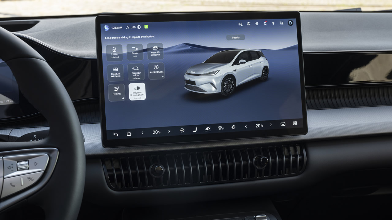 BYD Dolphin G DM-i - system inforozrywki
