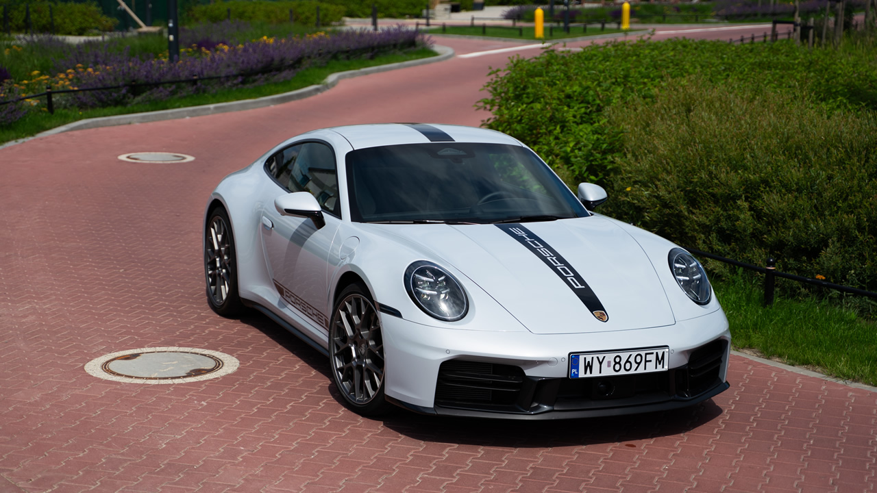 Porsche 911 Carrera