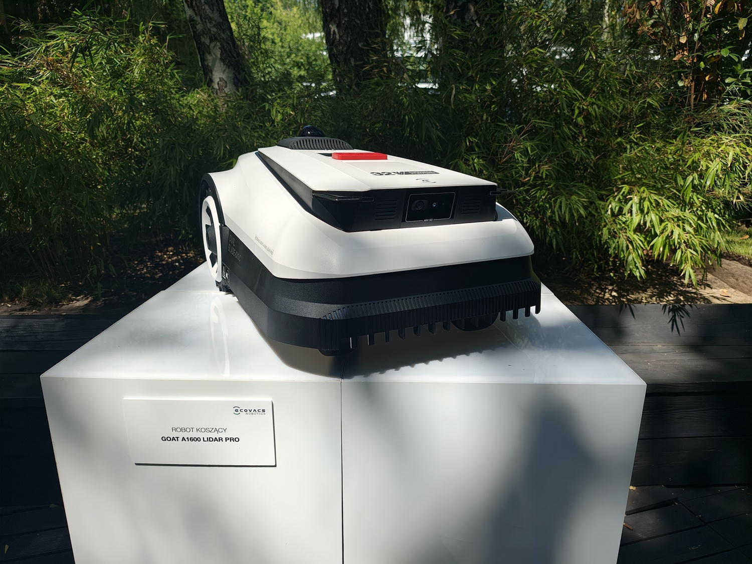 ECOVACS