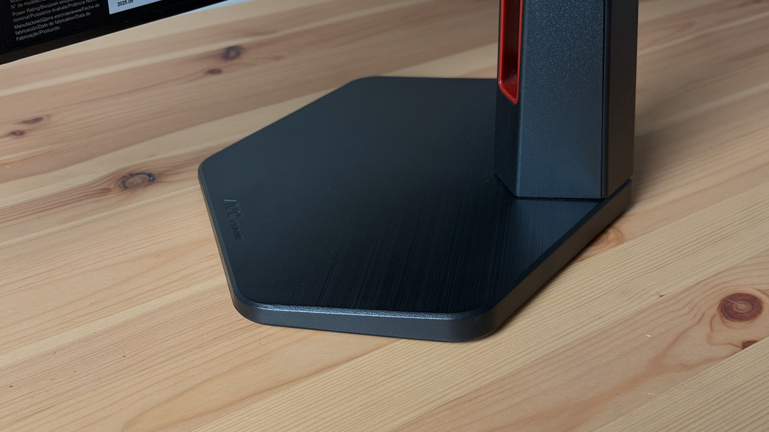 AOC Q27G4ZDR