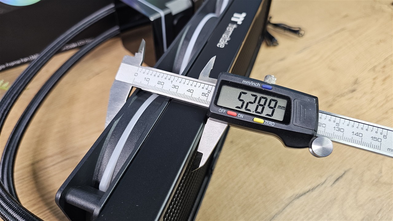 Thermaltake TH360-S V3 ARGB Sync radiator