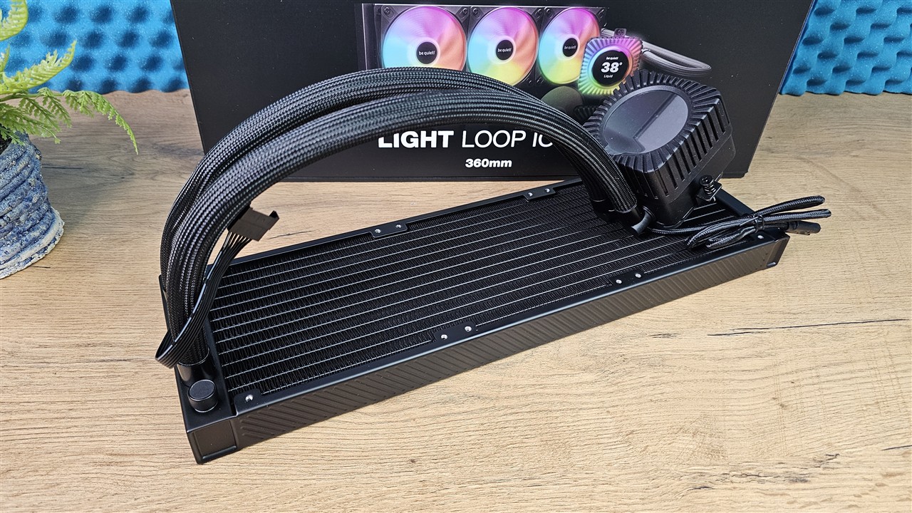 be quiet! Light Loop IO LCD 360 mm – aluminiowy radiator 360 mm