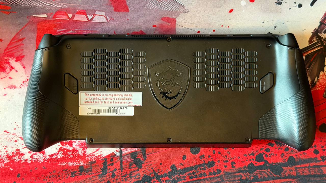 MSI Claw 8 EX AI+