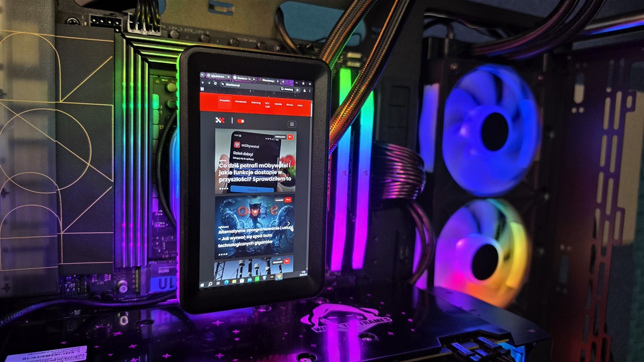 Montaż Corsair iCUE LINK TITAN II 360 RX LCD na platformach Intel i AMD