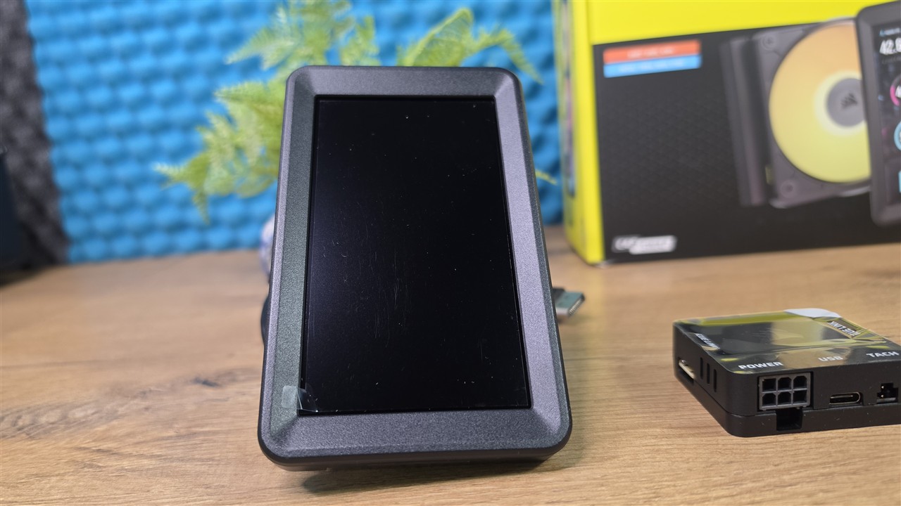 Corsair iCUE LINK TITAN II 360 RX LCD – wyposażenie zestawu