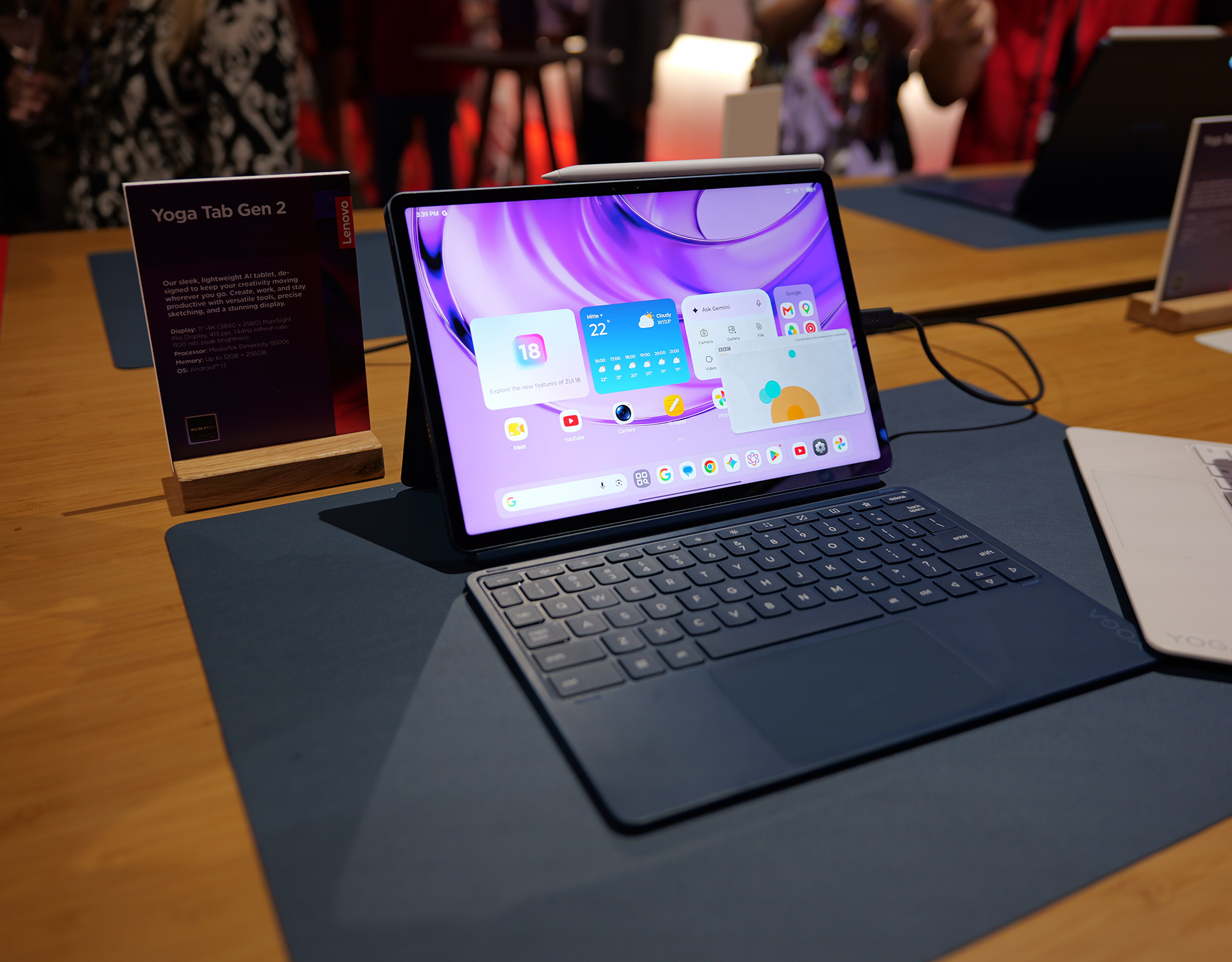 Lenovo Yoga