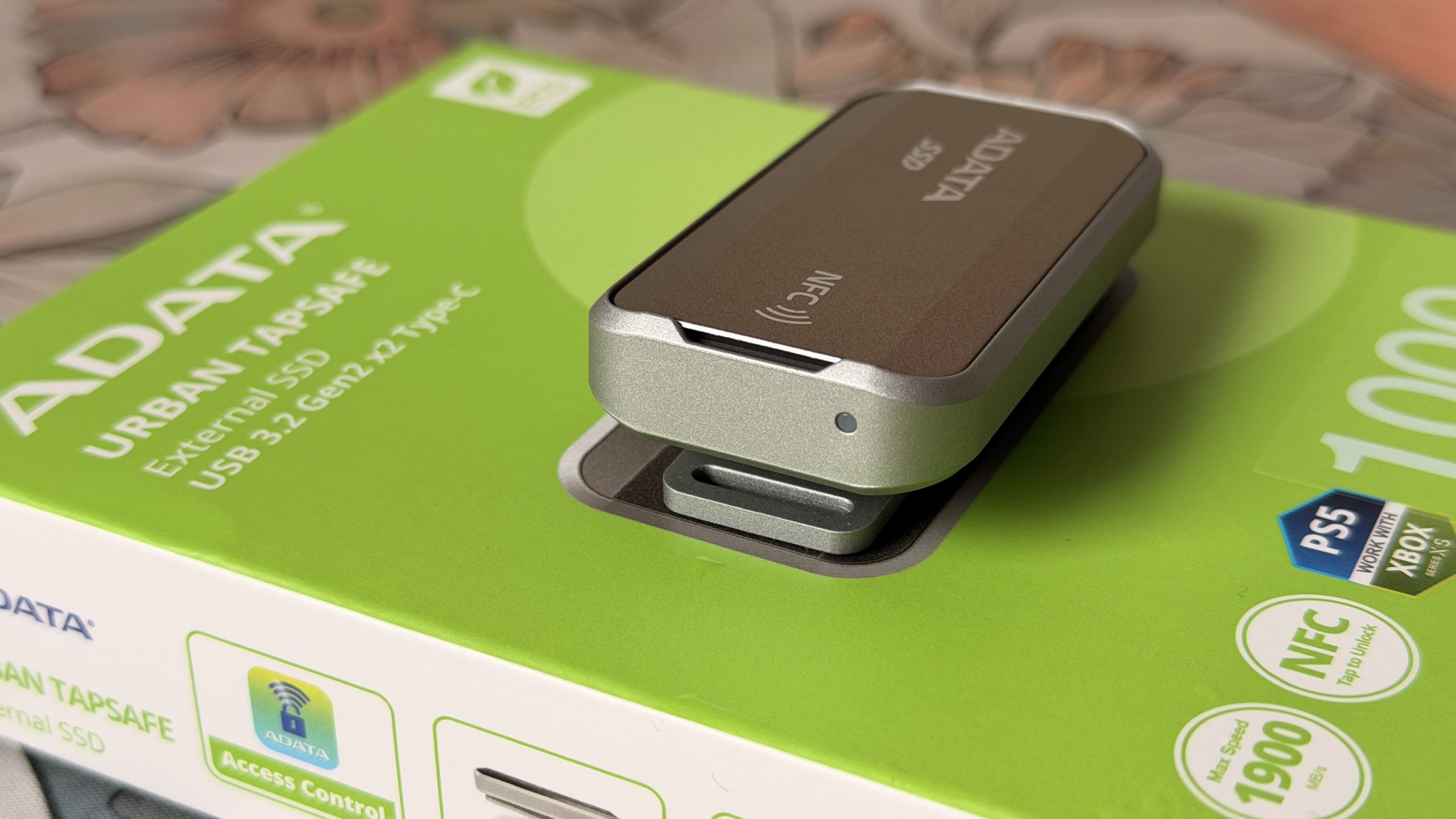 ADATA Urban Tapsafe