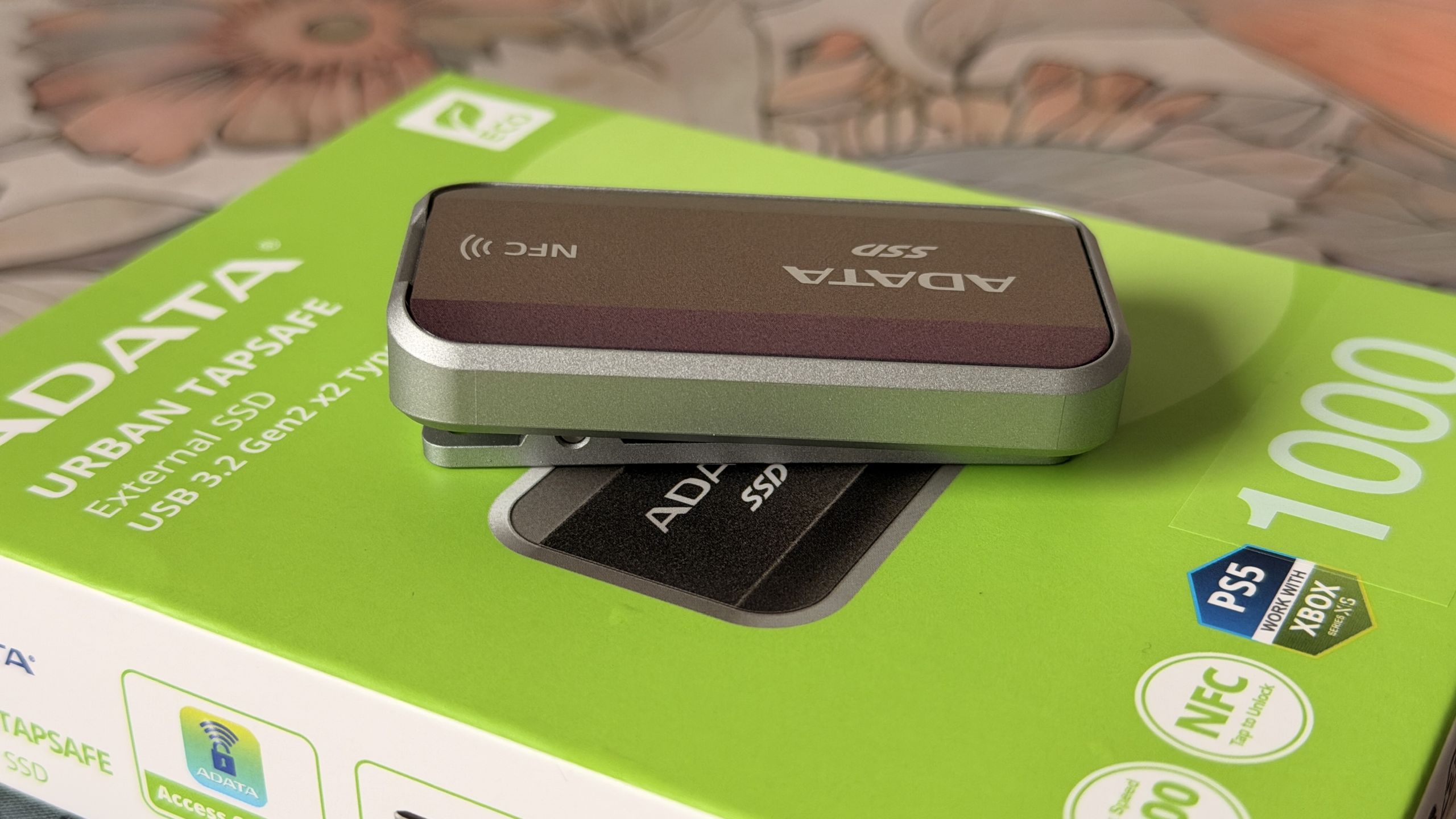 ADATA Urban Tapsafe