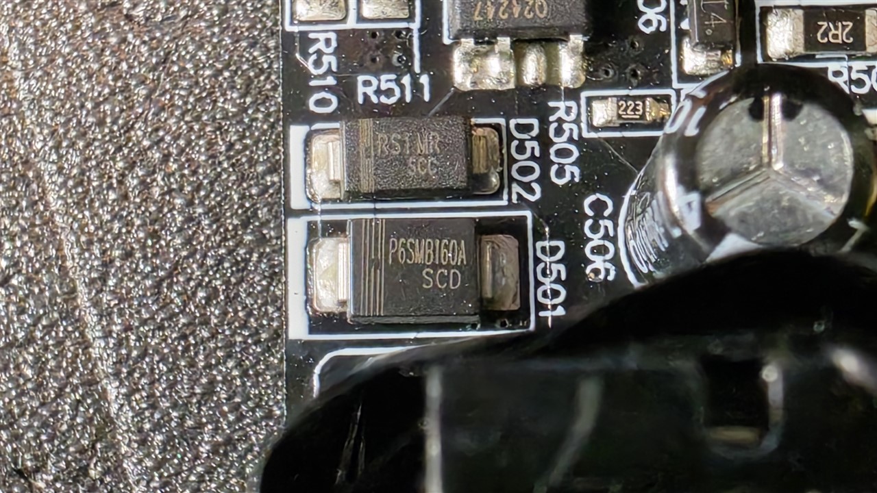 MSI MAG A1200PLS PCIE5