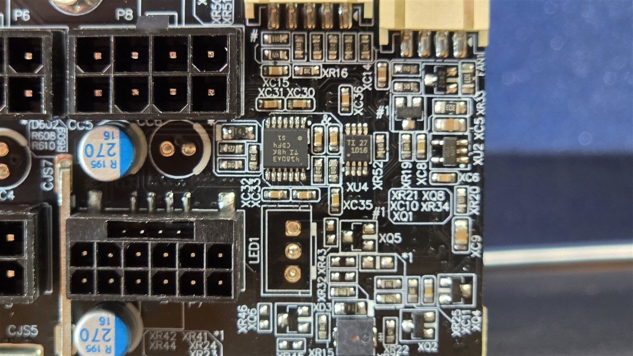 MSI MAG A1200PLS PCIE5