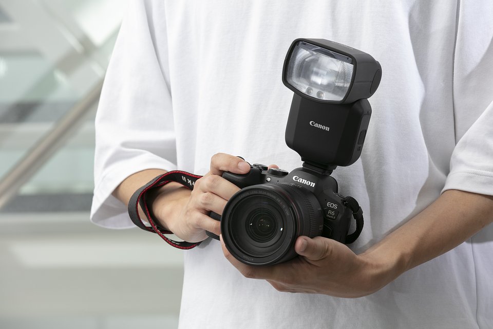 CANON