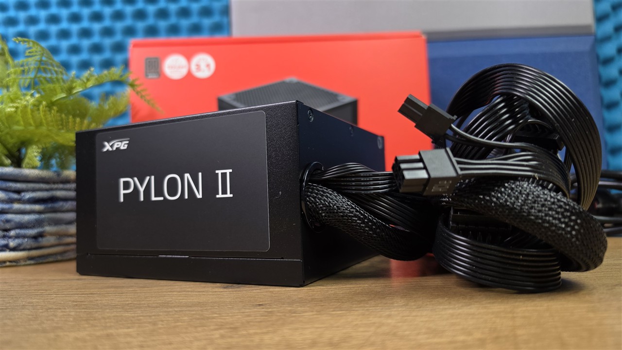 XPG PYLON II 750 W