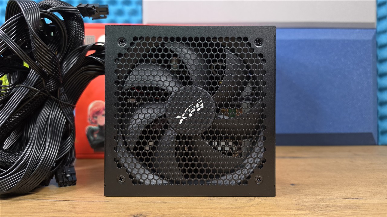 XPG PYLON II 750 W