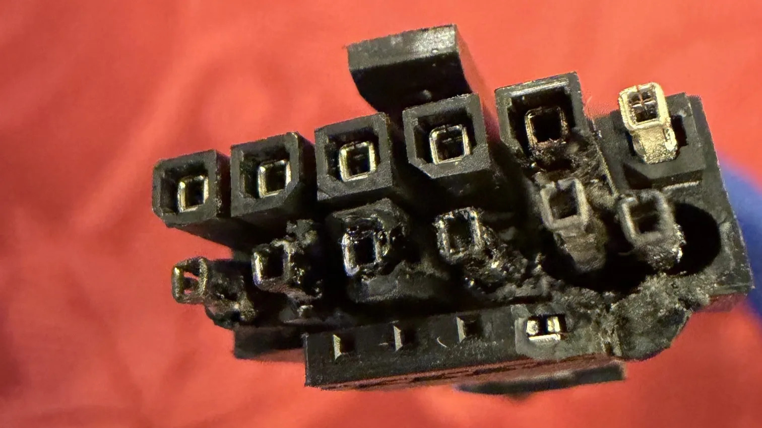 Uszkodzony kabel